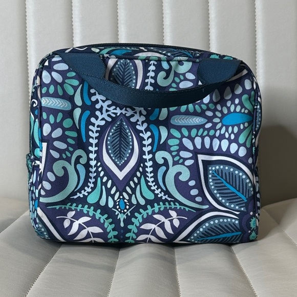 Vera Bradley Blue Island Medallion Patterned LUNCH TOTE 10"x8"x6" Designer NWOT - Picture 3 of 9